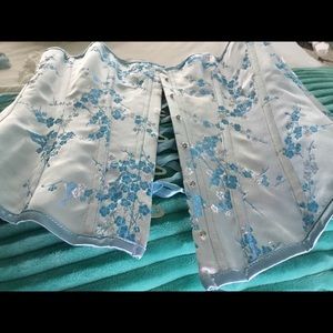 Satin brocade ribbed corset & thong